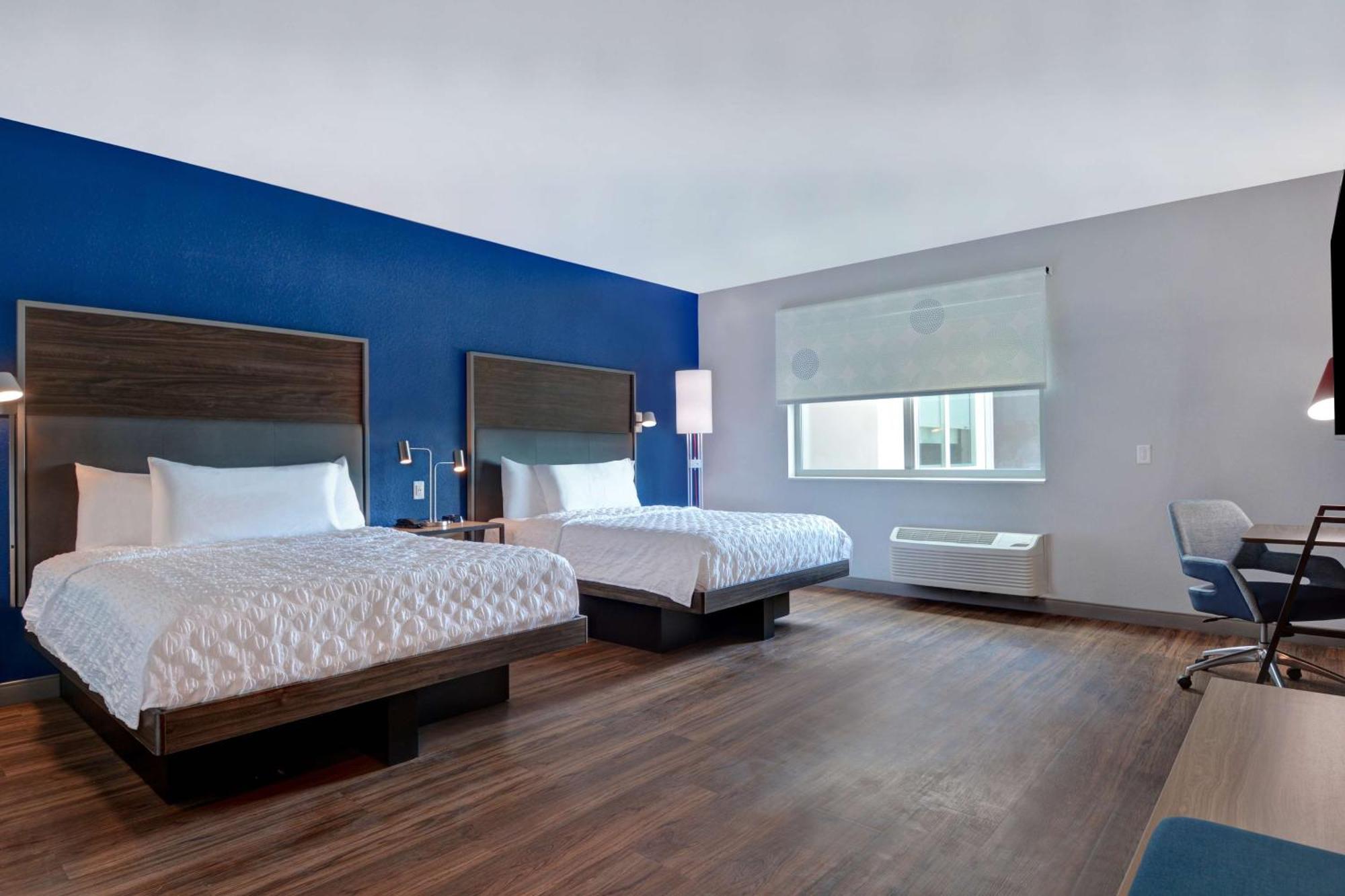 Tru By Hilton St. Petersburg Downtown Central Ave ภายนอก รูปภาพ